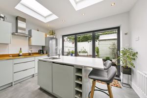 Kitchen Breakfast Room- click for photo gallery